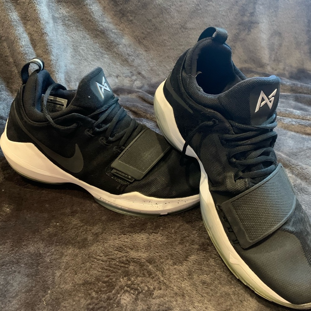Nike PG1 Mens Shoes!